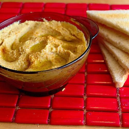 Bean and Sesame Seed Spread (Hummus) recipe – 77 calories