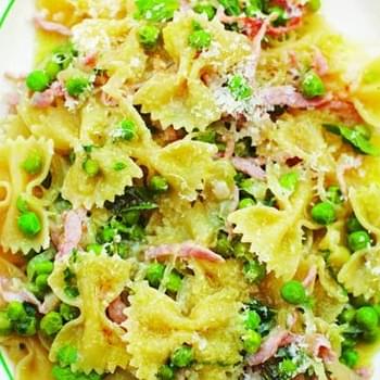 Farfalle Pasta With Pancetta And Peas