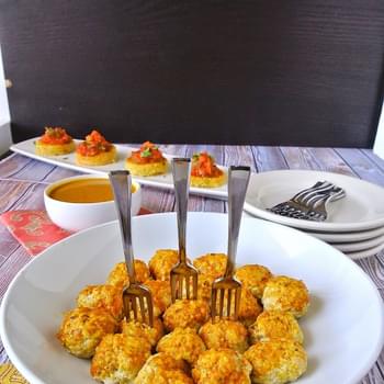 Mini Indian meatballs with curry coconut sauce