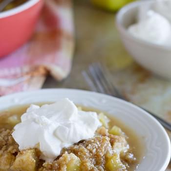 Easy Apple Crumble with Oatmeal and Coconut