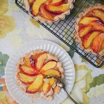 Amaretto Peach Tarts