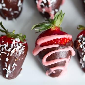 Chocolate Covered Strawberries From Scratch