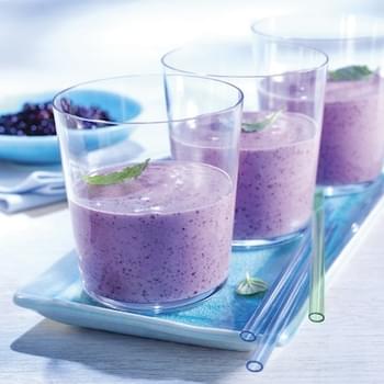 Creamy (and healthy) Blueberry Banana Smoothie