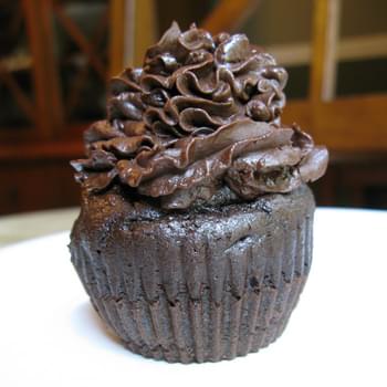 Chocolate Cupcakes with Ganache Frosting (nut-free)