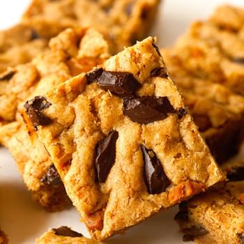 Chocolate Chunk Cookie Butter Bars