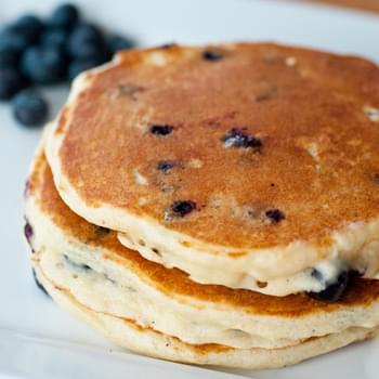 Easy, Fast Fluffy Pancakes to eat Plain or to add Blueberries, Chocolate Chips or more to!