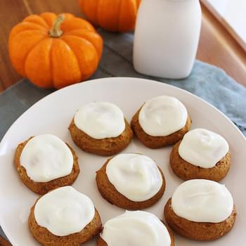 One-Bowl Frosted Pumpkin Gingerbread Cookies
