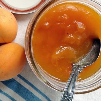 Apricot Jam (Pectin Free)
