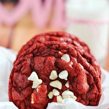 Red Velvet Macadamia Nut Cookies