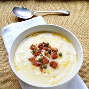 Creamy Low-Carb Cauliflower-Cheese Soup with Lemon Butter & Bacon