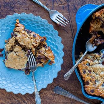 Chocolate Chip Peanut Butter Oatmeal Skillet Cookie