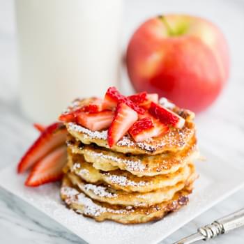 Apple and Cottage Cheese Pancakes