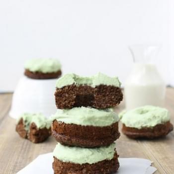 Paleo Peppermint Donuts w/ Green Coconut Frosting
