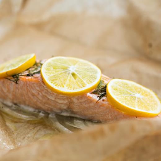 Salmon with Fennel Baked in Parchment