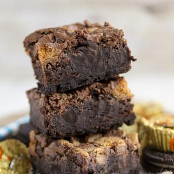 Peanut Butter Cup Brownies with Oreo Crust