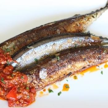 Pan-Fried Mackerel (or Sardines) with Spicy Tomato Sauce