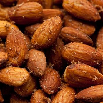 Sweet and Spicy Chinese Five Spice Roasted Almonds