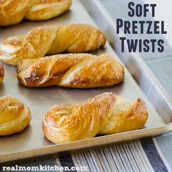 Soft Pretzel Twists