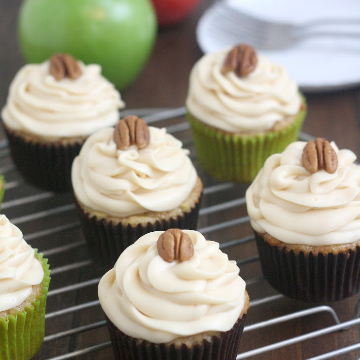 AppleCinnamon Cupcakes with Caramel Cream Cheese Frosting Recipe