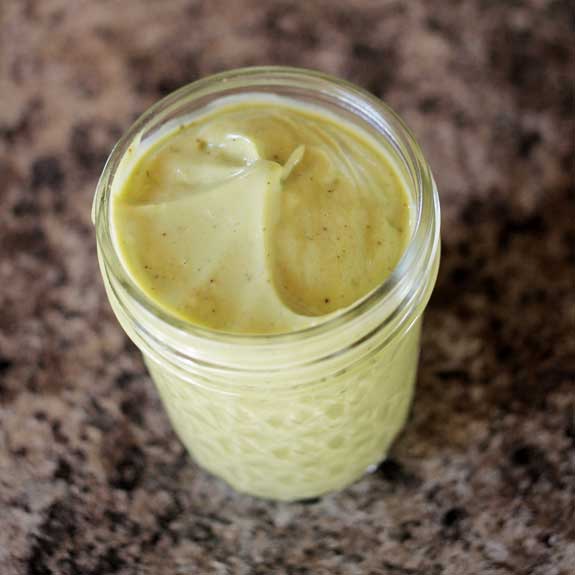 Spicy Avocado Dill Dressing Recipe