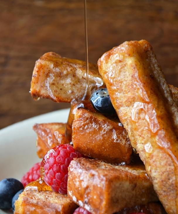 Easy Cinnamon French Toast Sticks Recipe