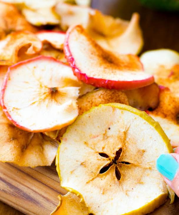 Baked Cinnamon Apple Chips Recipe