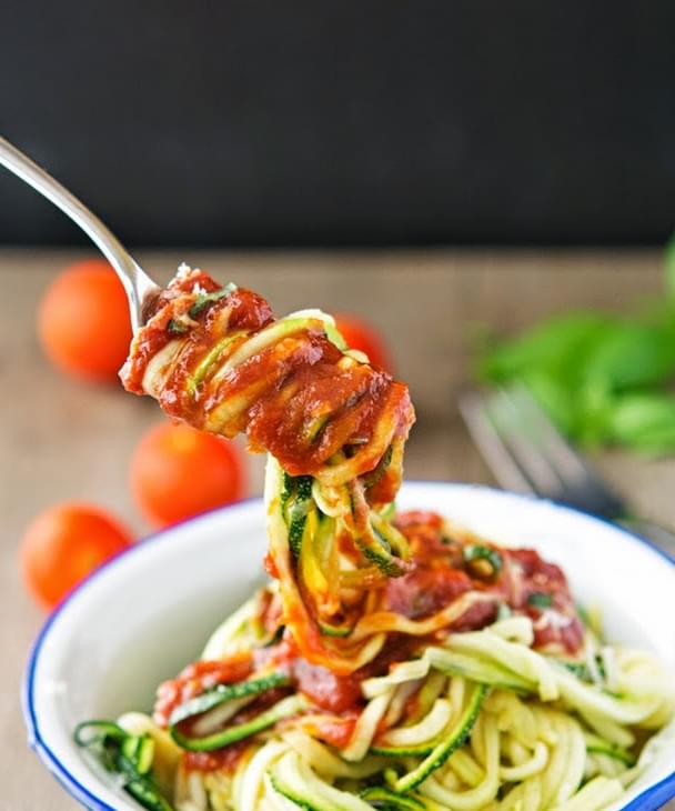 Zucchini Spaghetti Zoodles With Marinara Sauce Recipe
