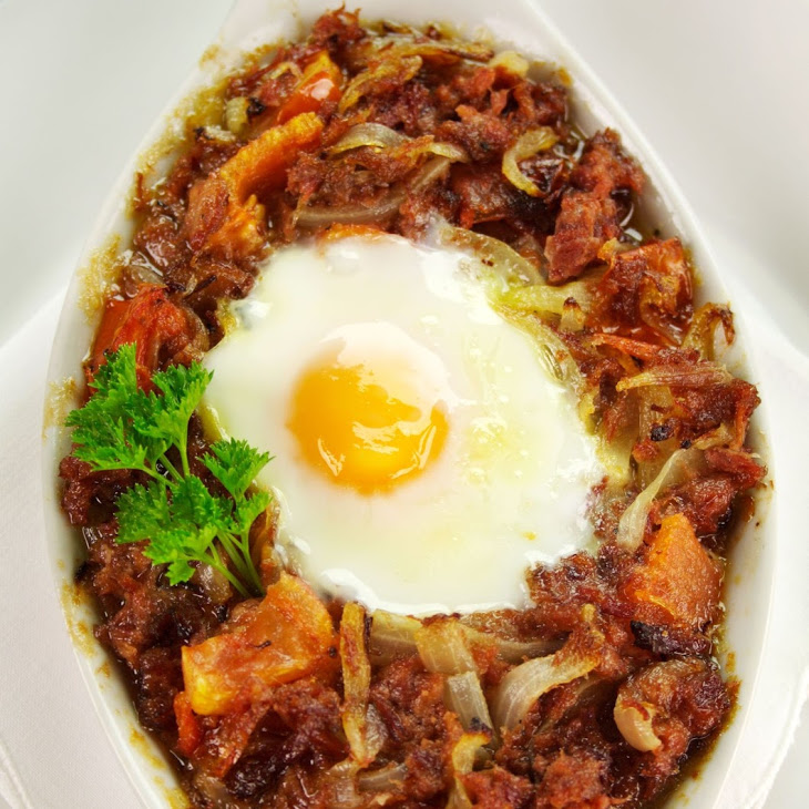 Crispy Corned Beef Hash & Eggs Recipe