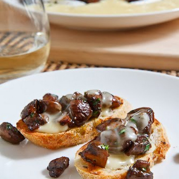 Baked Brie Topped With Caramelized Mushrooms Recipe 