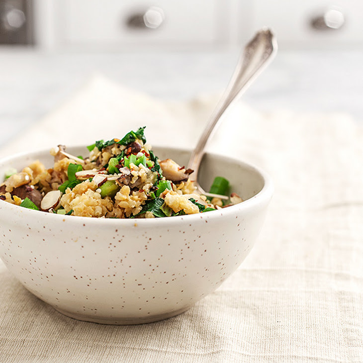 Питание стрелка. Mushroom Fried Rice. Rice with Edamame. Рисовая каша с киноа. Киноа с тофу и грибами.