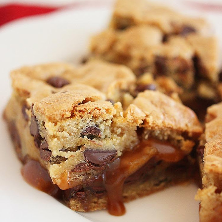 Salted Caramel Chocolate Chunk Cookie Bars Recipe