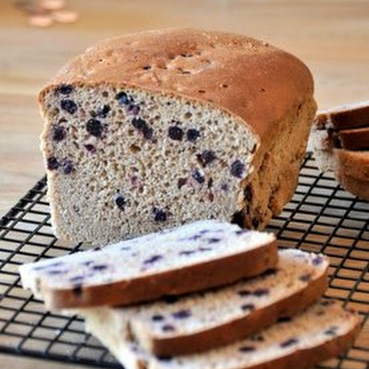 No-Knead Whole Wheat Cinnamon Blueberry Bread Recipe