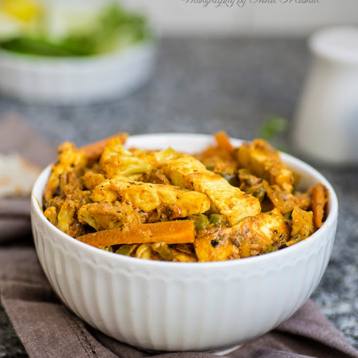 Vegetable Jalfrezi / Mixed Vegetables in a Spicy Masala Recipe