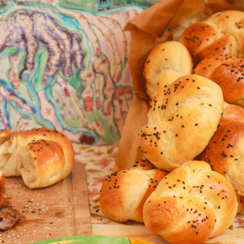 Kaiser Rolls and a Midnight Steak Snackwich Recipe