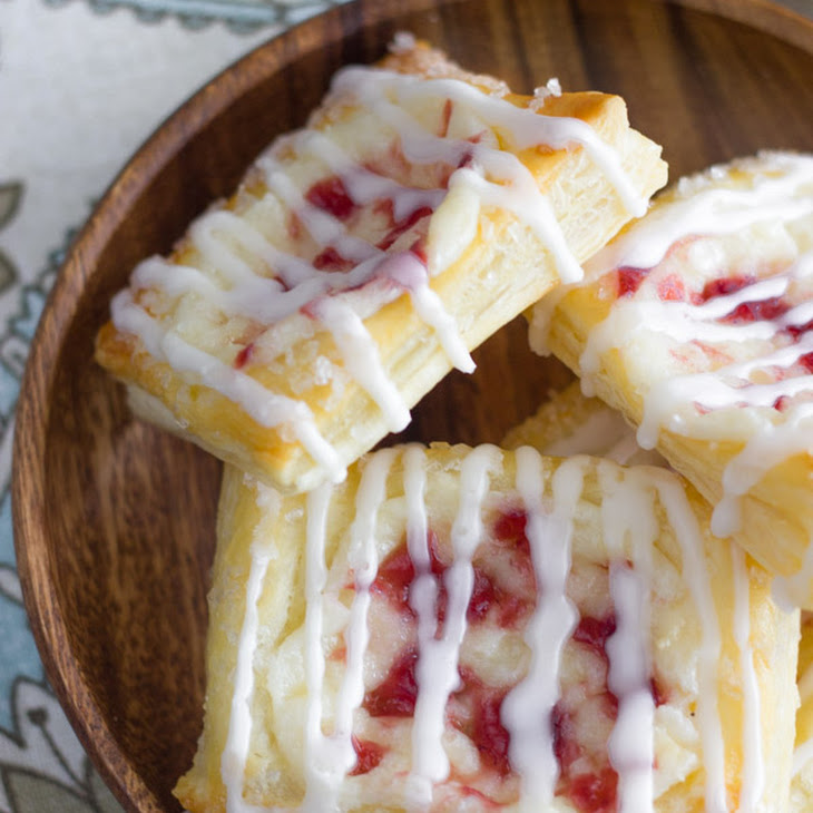 Raspberry Cream Cheese Danish Recipe