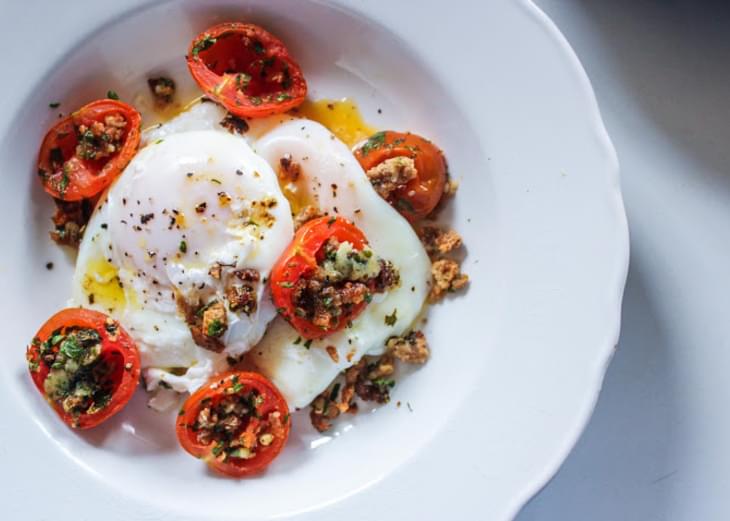 Poached Eggs with Crumbed Tomatoes