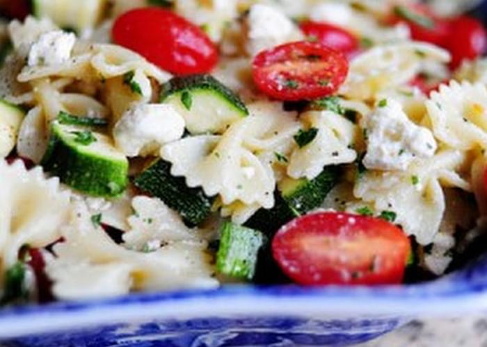 Pasta Salad with Tomatoes, Zucchini, and Feta