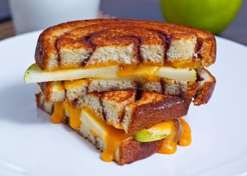 Apple Cinnamon Swirl Grilled Cheese Sandwich